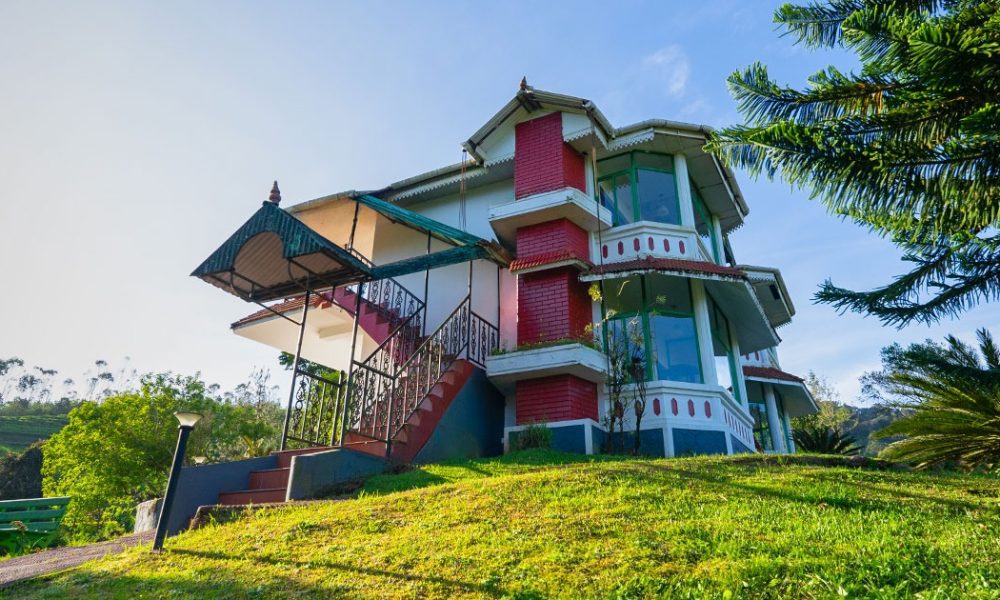 top resorts in Munnar